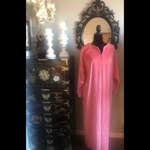 velour caftan